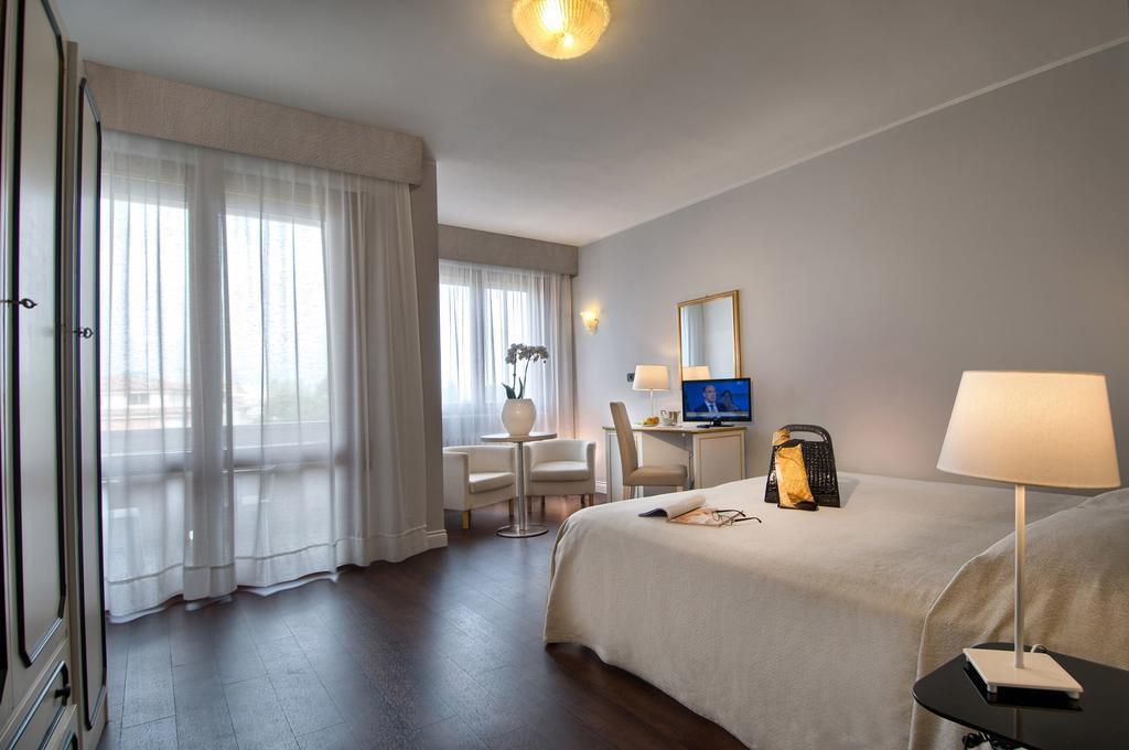 Hotel Terme Principe Abano Terme Habitación foto