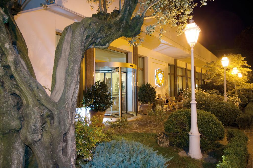 Hotel Terme Principe Abano Terme Exterior foto